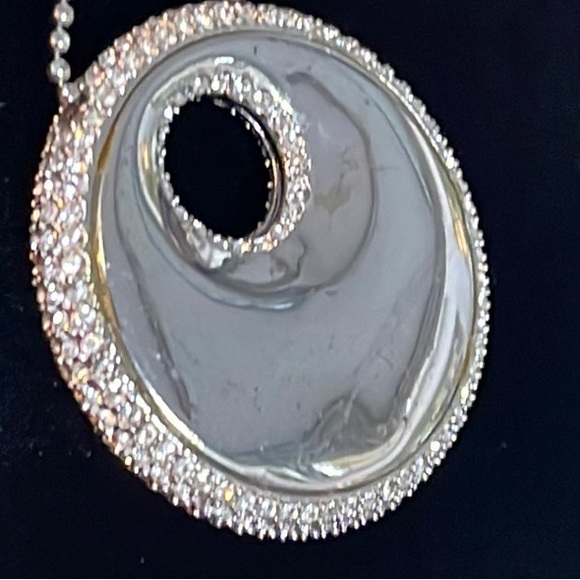 Swarovski Crystal Chuncky  Pendant Necklace, Box & Bag - Picture 8 of 9